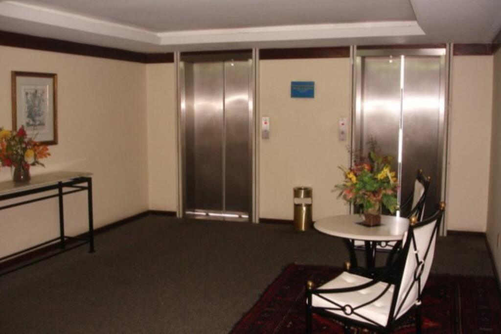 Apartment No Circuito Do Carnaval